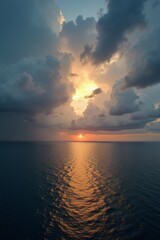 Obraz premium Dramatic Ocean Sunset with Cloud Formation - Batch6 Img1