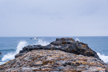 【#高知】桂浜の岩場の波しぶき