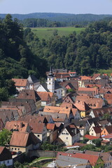 Blick auf den Ort Pottenstein bei Bayreuth