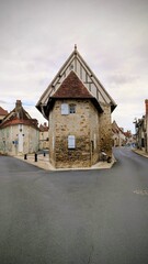 SAINT-AMAND-MONTROND (Cher)