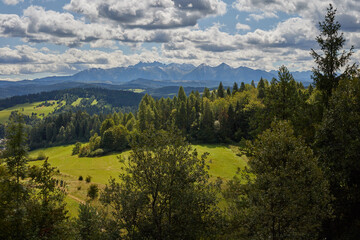 Widok z pienin na tatry. © Jakub