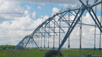 Exploring the Modern Irrigation System utilized in Agricultural Fields for improved efficiency