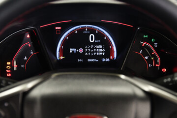 自動車のメーターパネル