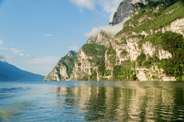 Jezioro Garda  © wedrownik52