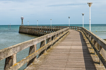 La Jet&eacute;e de Courseulles-sur-Mer, Normandie
