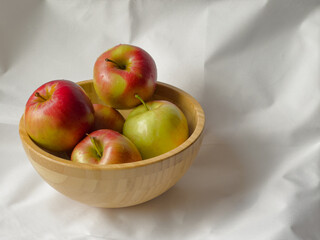 Apples in a wooden bowl