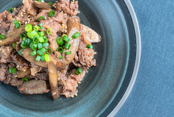 牛肉とごぼうのしぐれ煮