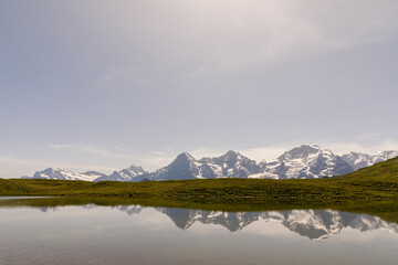 Eigernch Und Jungfrau Vom Oberen
