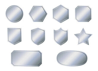 シルバーのシンプルなエンブレムフレームセット