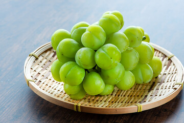 新鮮なシャインマスカット
