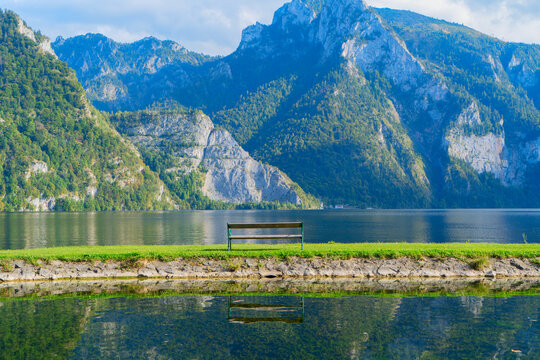 A picturesque Hallstatt lakeside village