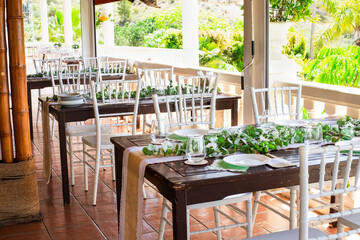 Banquet decoration, catering setups, weddings, or restaurant styling.