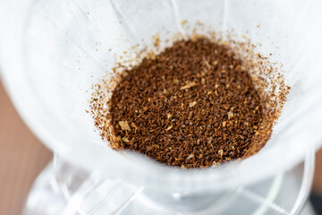 quick filter coffee brewing close up	
