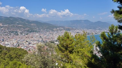 A bird's-eye view of Alanya, T&uuml;rkiye's tourism paradise.