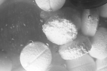 Breakdown process of medicine in lukewarm water