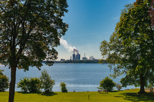 Fototapeta Gavle is a city in Sweden, the seat of the municipality of the same name and the capital of the province of Gavleborg.
