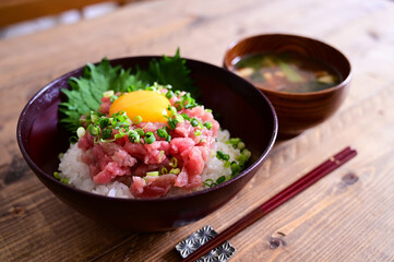 ネギトロ丼