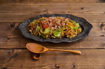 そば飯　鰹節