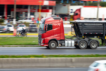 Precision Delivery: Built for Urban Logistics
