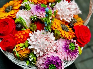 marshmallow flowers in a basket	