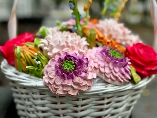 marshmallow flowers in a basket	