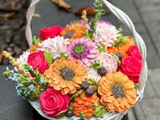 marshmallow flowers in a basket	