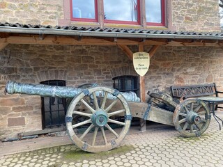 Obraz premium old cannon in the old town