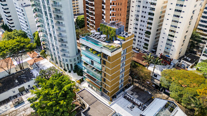 Prédios Residenciais Rooftop Piscina Alto Padrão Luxo Metrópole Urbano Cidade Grande São Paulo...