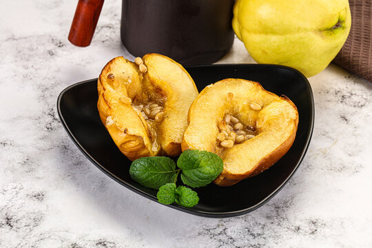 Baked quince with honey and cedar