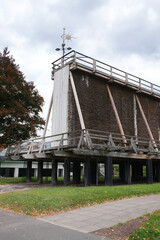 Fototapeta premium Blick auf das Gradierwerk in Bad Karlshafen in Hessen