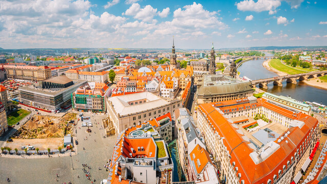 Fototapeta Neumarkt square in the old town from a viewpoint of the Frauenkirche church. Location place Dresden, the capital of the German state of Saxony, Europe.