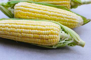 Sweet corn, Fresh yellow corn