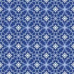 Elegant Blue and White Floral Scroll Seamless Pattern