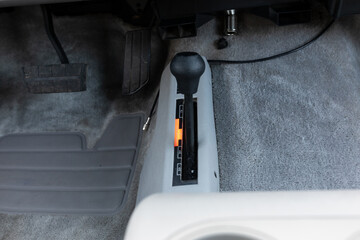 American 4x4 old vintage classic 1994 5.7L V8 full size SUV off-road truck high low gear transmission shift switch stick. High quality pictures for download
