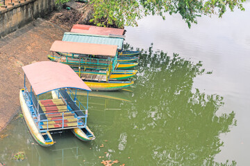 Sorabora Wewa is an ancient reservoir (man‑made lake) in Mahiyanganaya, Sri Lanka.  The reservoir...