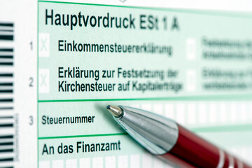 Formular für die Einkommensteuererklärung für das Finanzamt