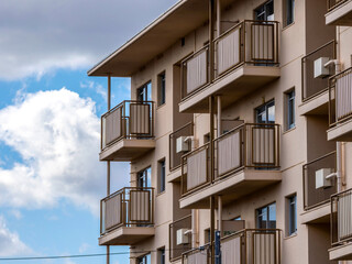 昭和時代に建てられた団地の廃墟