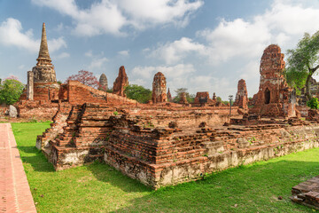 Scenic ruins of the Wat Mahathat in Ayutthaya, Thailand