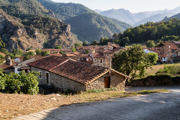 Mogrovejo, pintoresco  pueblo de montaña en Cantabria