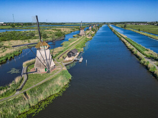Unesco Werelderfgoed Kinderdijk Molens, Ancient Windmills in Kinderdijk in Netherlands, near Rotterdam
