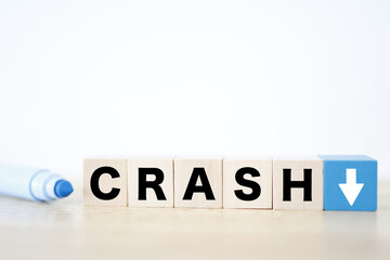 クラッシュと下落の矢印を示すイメージ。