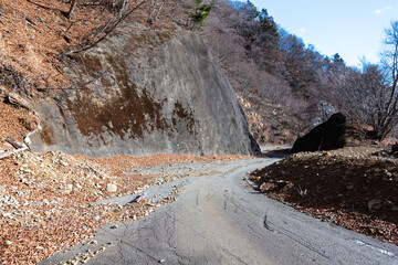 林道の崩落