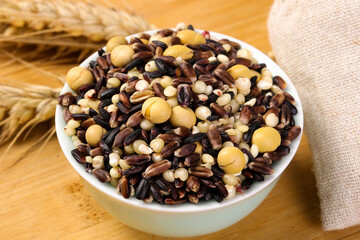 Mixed Grains Beans Legumes Bowl Healthy Organic Food Ingredients Soybeans Rice Seeds Farmers Market Background