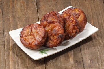 Pisang Goreng Madu. Honey Fried Banana is made from bananas fried with honey.
