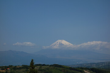 Snow-Capped Mount Fuji Under a Clear Blue Sky