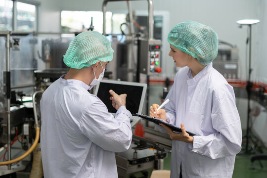 quality supervisor or food or beverages technician inspection about condition control food or beverages before send product to the customer. Production leader recheck machine and productivity. - Powered by Adobe