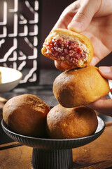 Traditional Yunnan Ham Mooncakes - Handmade Chinese Festival Pastry with Xuanwei Ham Filling for Mid-Autumn Celebration
