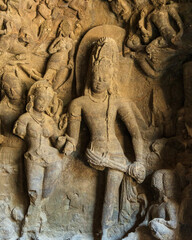 Obraz premium Elephanta Caves temples dedicated to the Hindu god Shiva, World Heritage Site in India