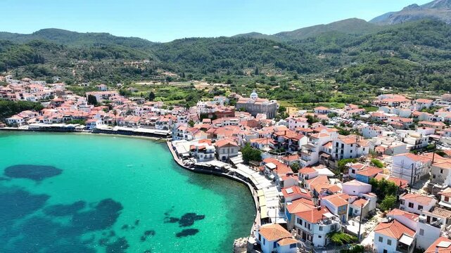 Yetuklar guruhi porno video Rus ota va qizi qishloq uyida onlayn jinsiy aloqada