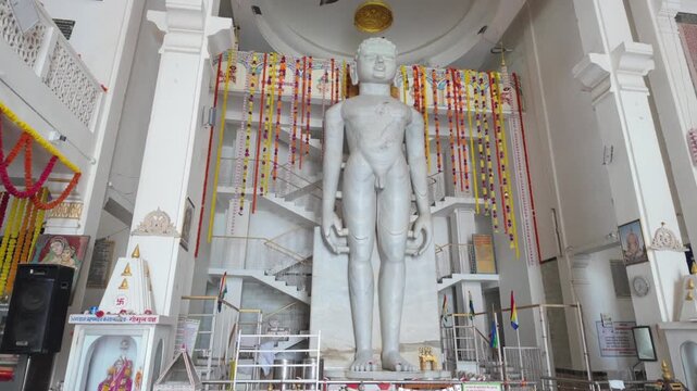 Jain temple, Ayodhya. Ayodhya city, Ram Mandir